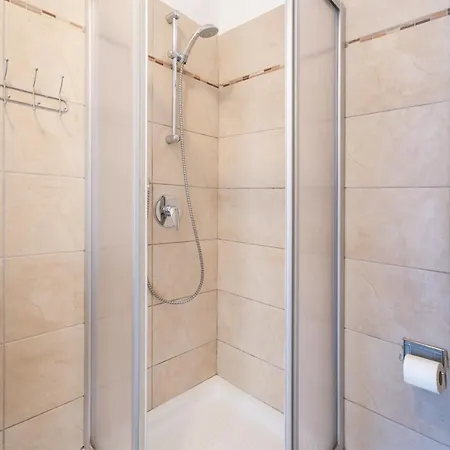 Garda Thermae Apt. - Chiara